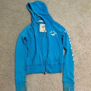 hollister sweatshirt